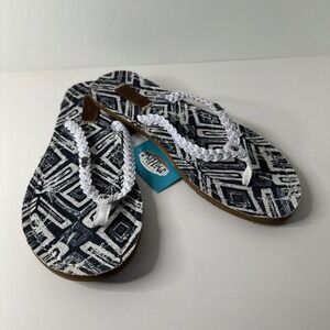 MAJ LOVE  Women's Thong Sandals Size 9 Blue/ White Slip On Flats Thong Toes NWT